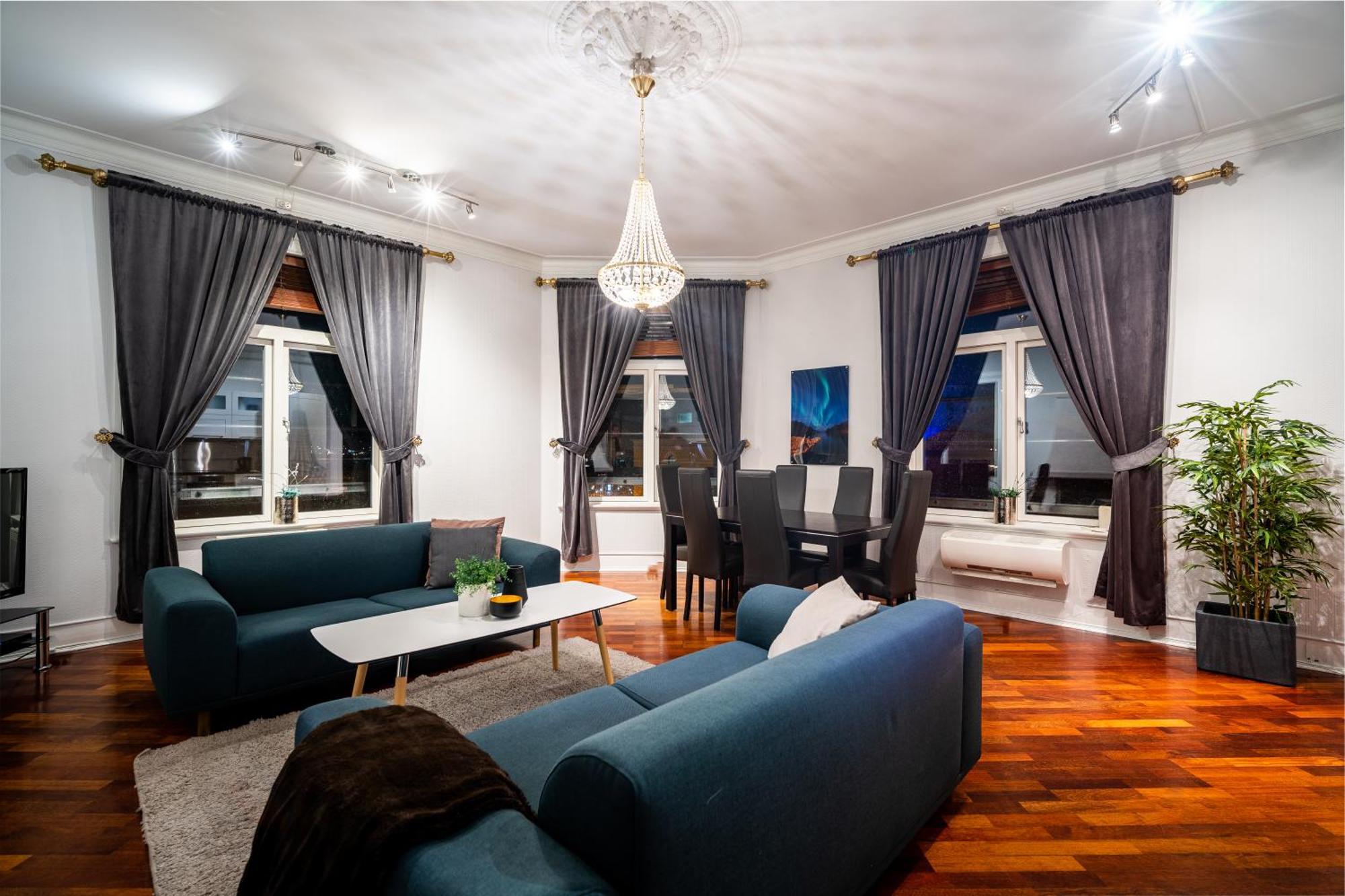 Two-Bedroom Deluxe Apartment Ocean View