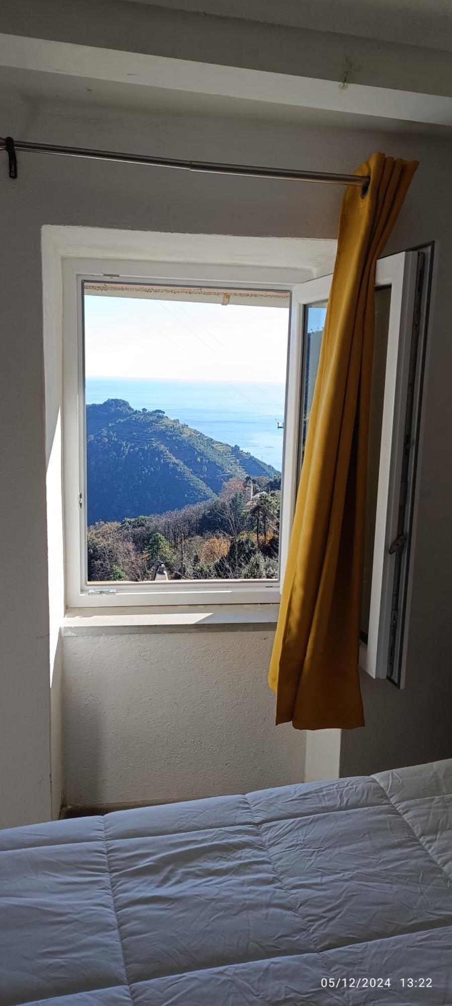 Two-Bedroom Apartment Terrace Sea View