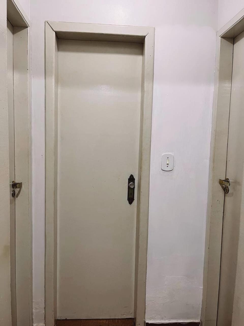 Family Room Private Bathroom