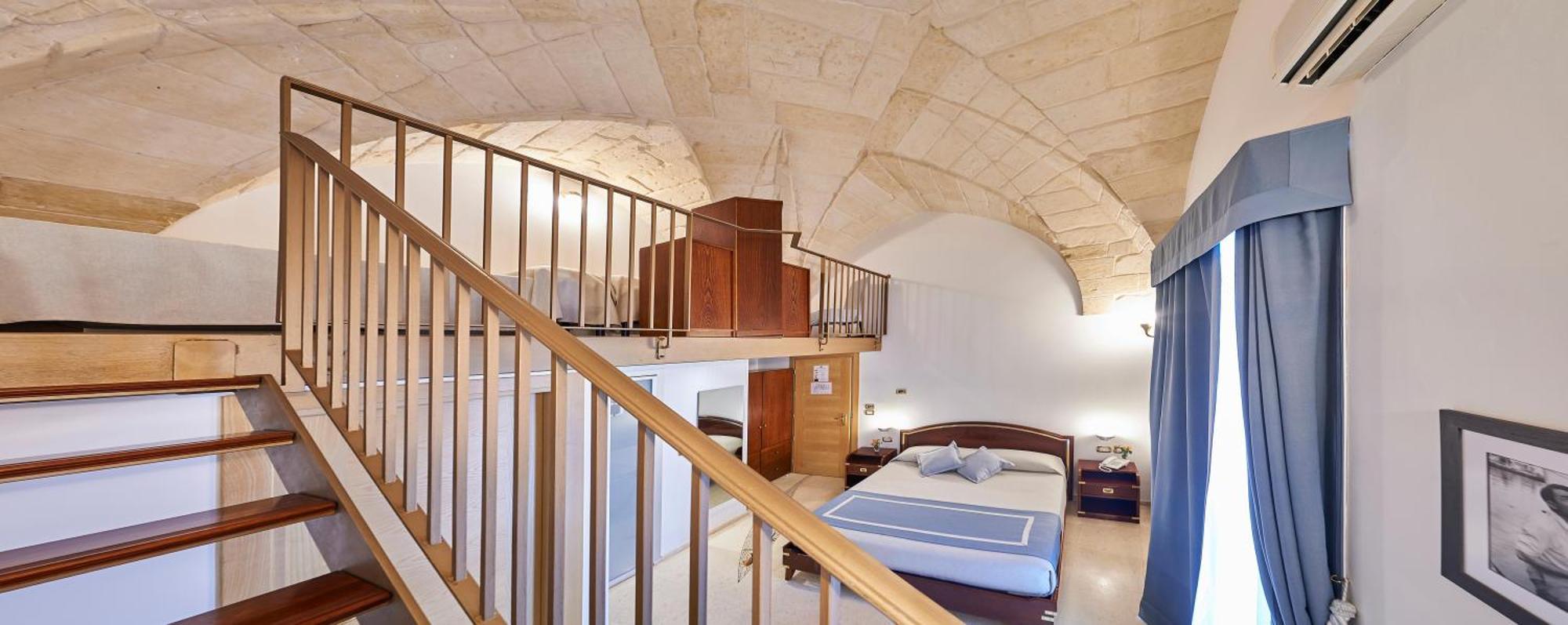 Classic Quadruple Room