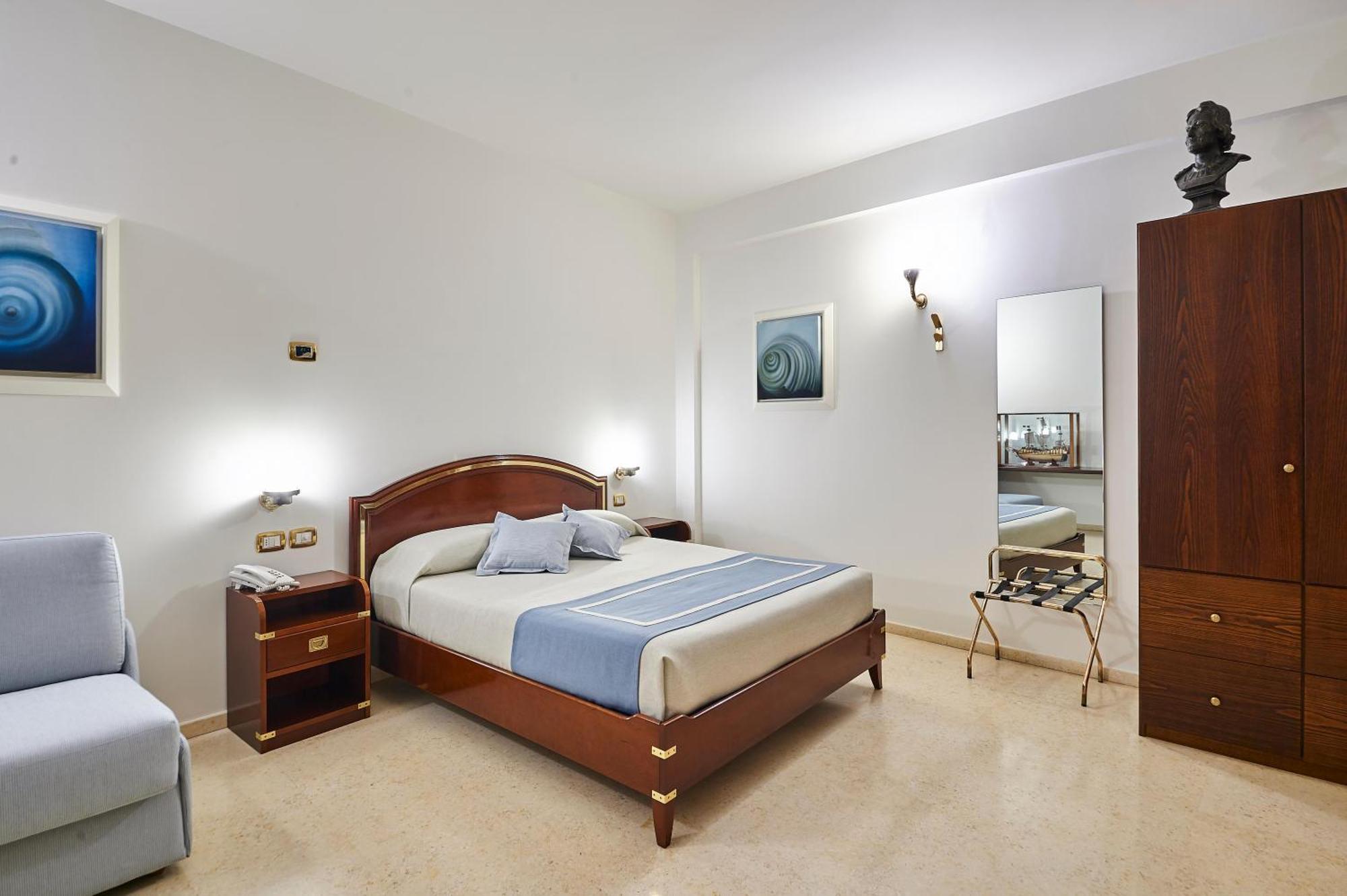 Classic Triple Room