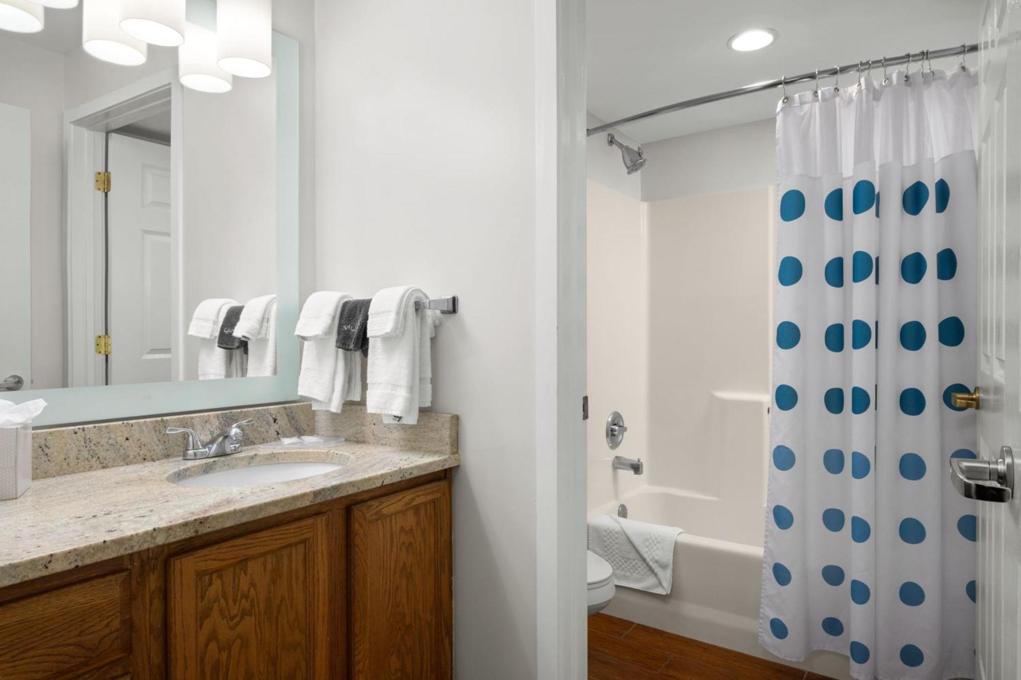 Two-Bedroom Suite