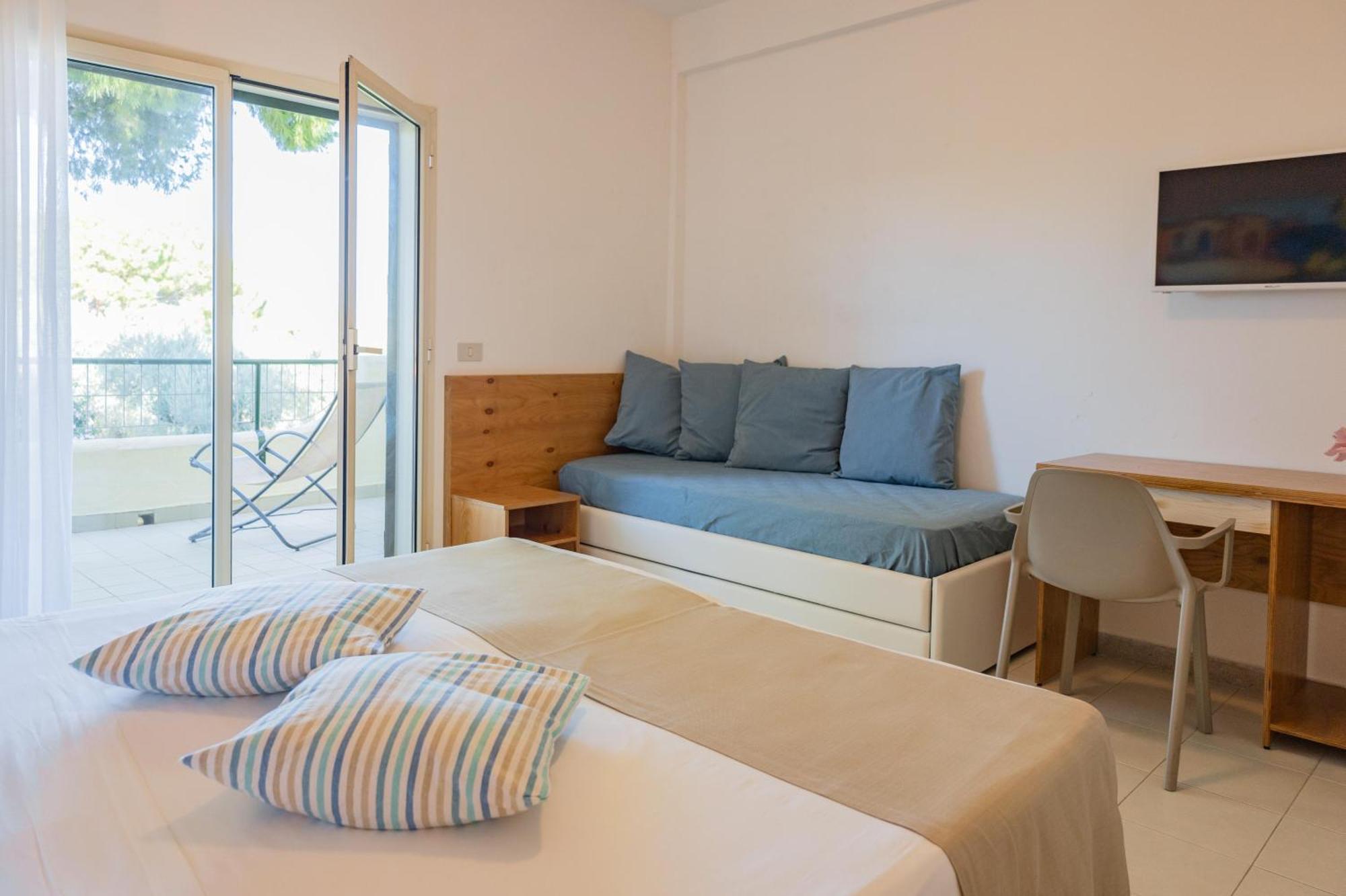 Comfort Triple Room Garden View