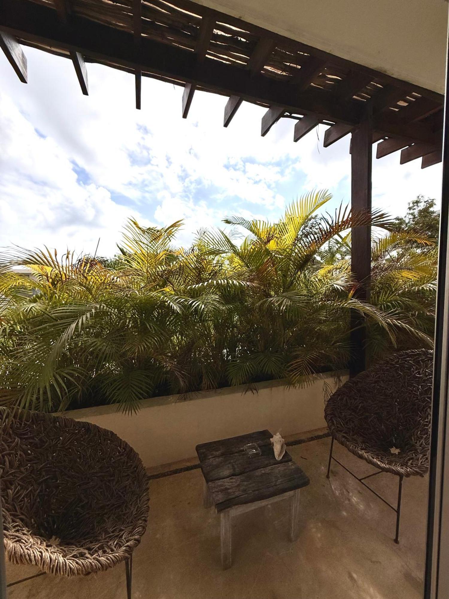 Premium King Balcony
