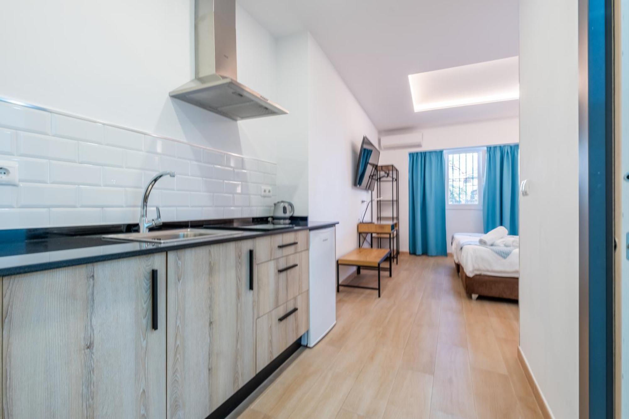 Twin Room Kitchen