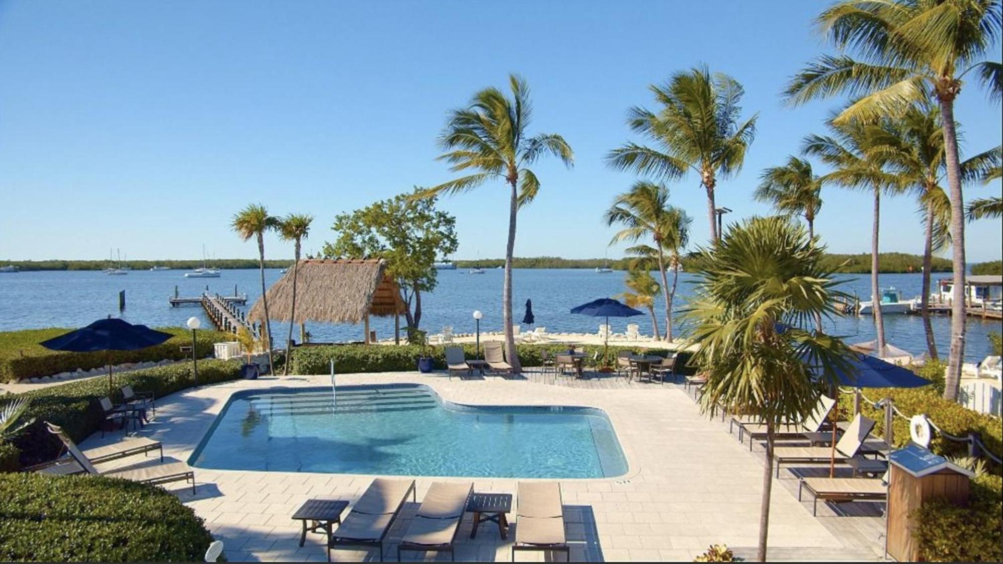 Junior Suite Pool View,1631552168:JPEG