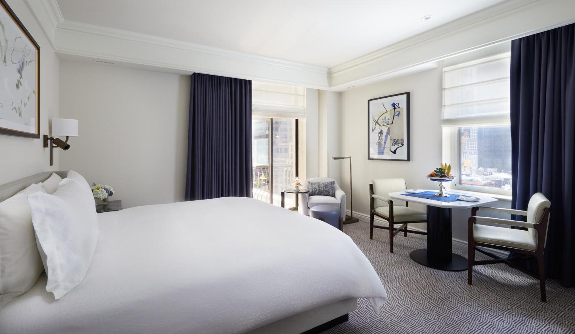 Superior King Room