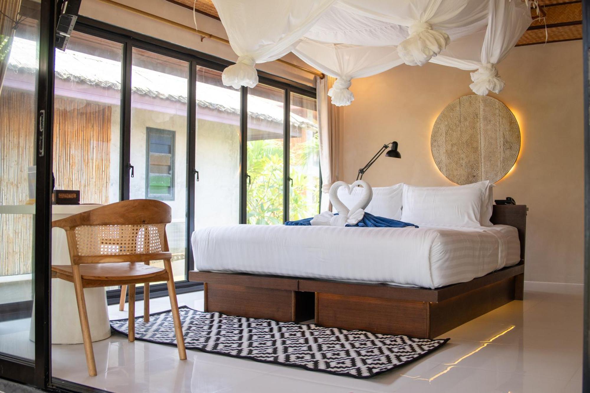 Deluxe Seaview Villa Spa Bath