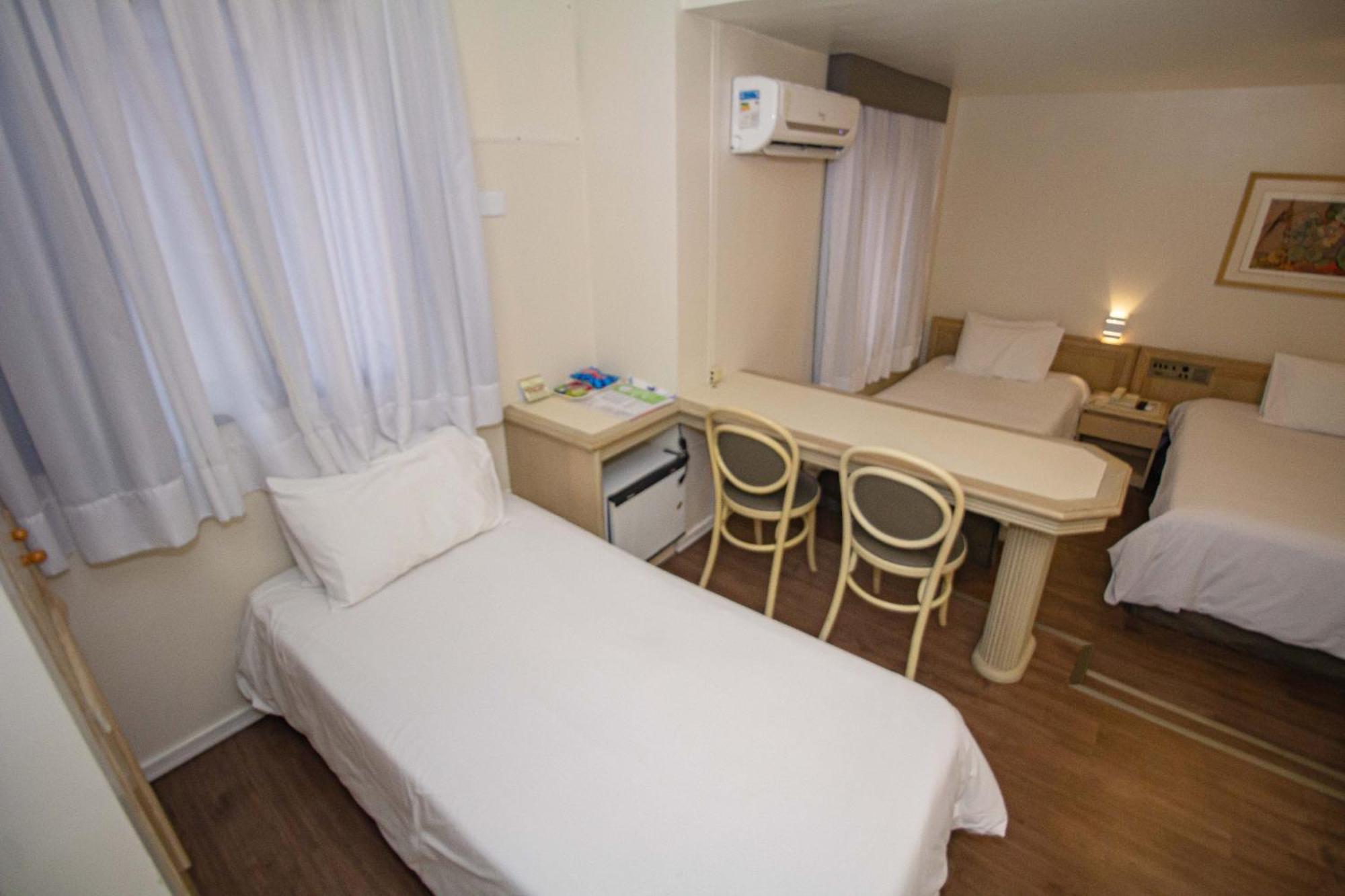 Deluxe Family Suite