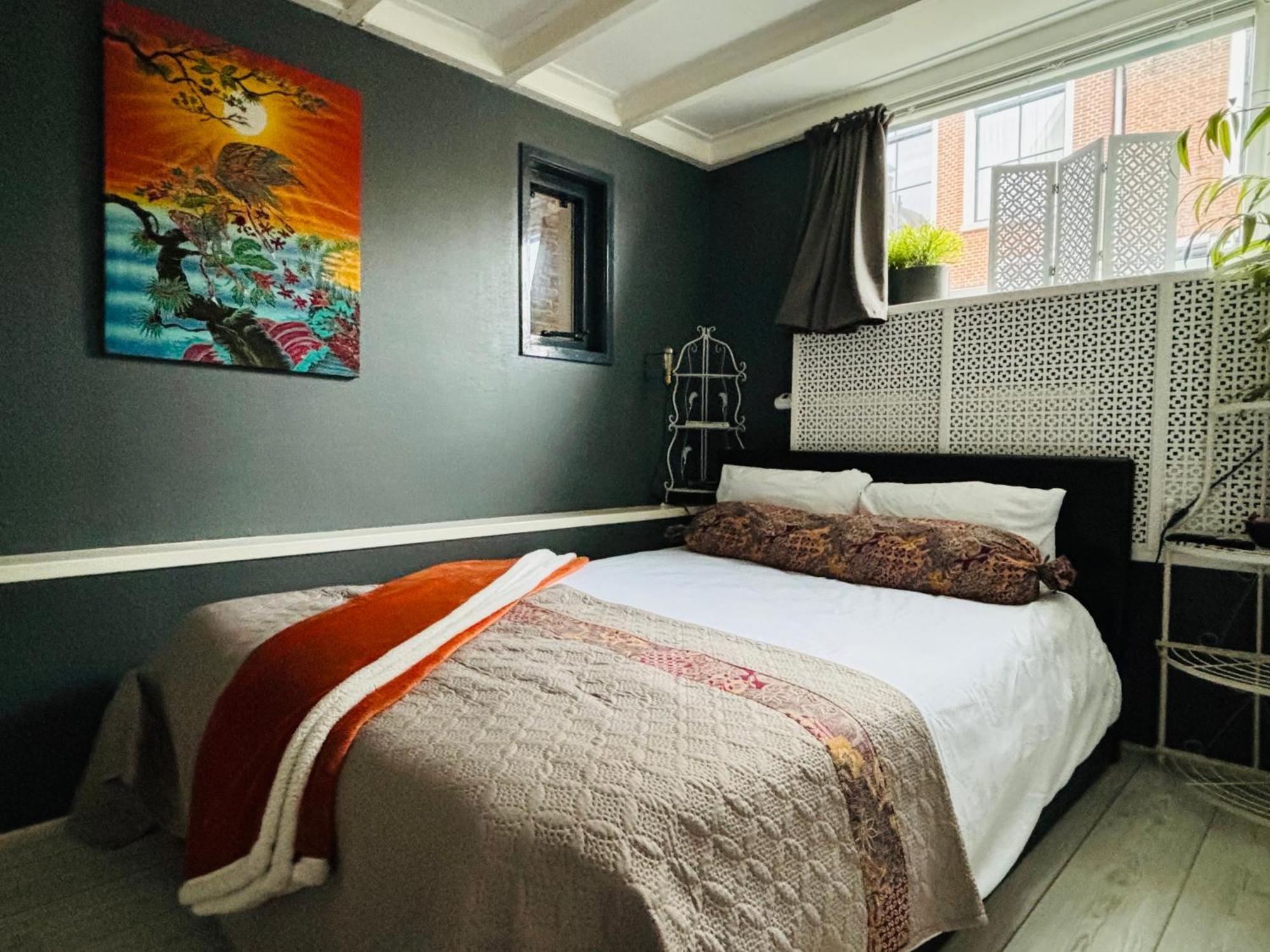 Large Single Room