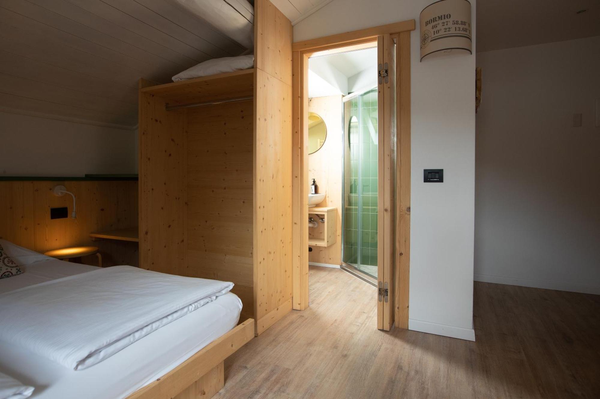 Superior Double or Twin Room,1631584227:JPEG