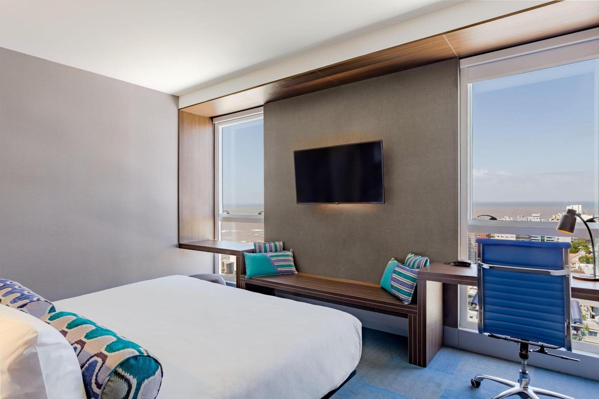 River View Guest room 1 King