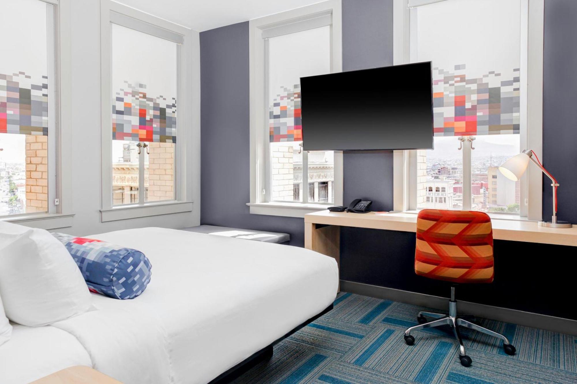 Aloft King Guest room 1 King,1631588863:JPEG