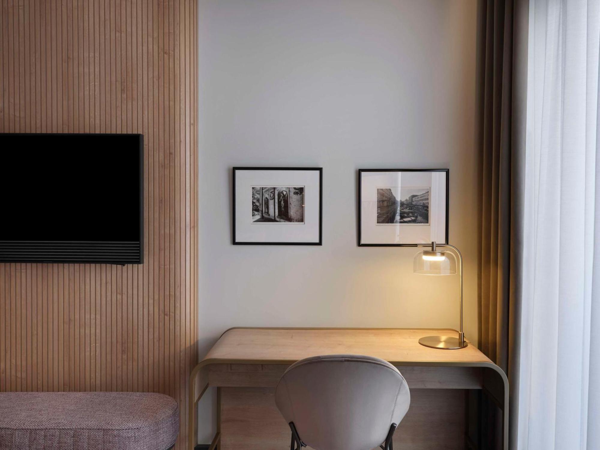 Standard Room,1632204895:JPEG