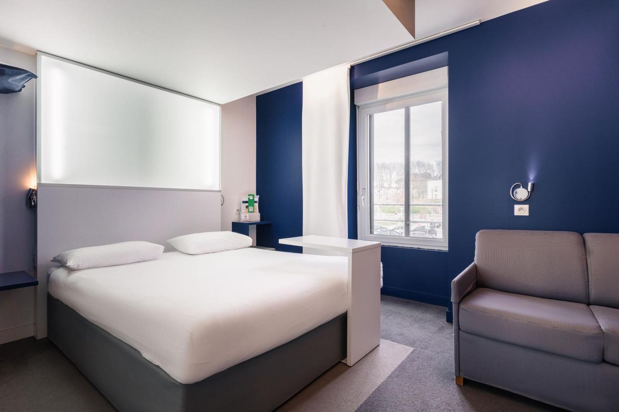 Standard Room 1 Double Bed