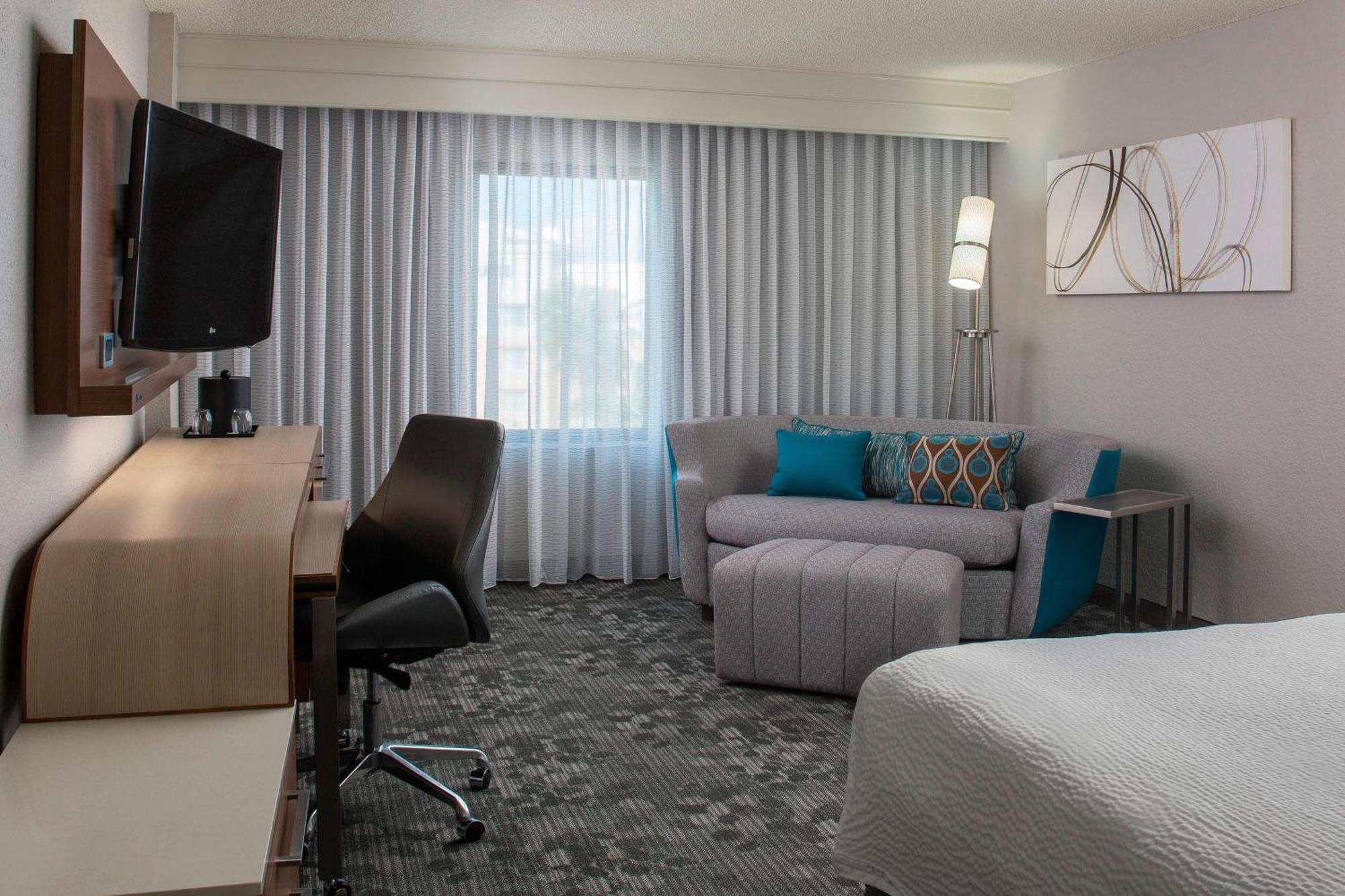 King Room Sofa Bed