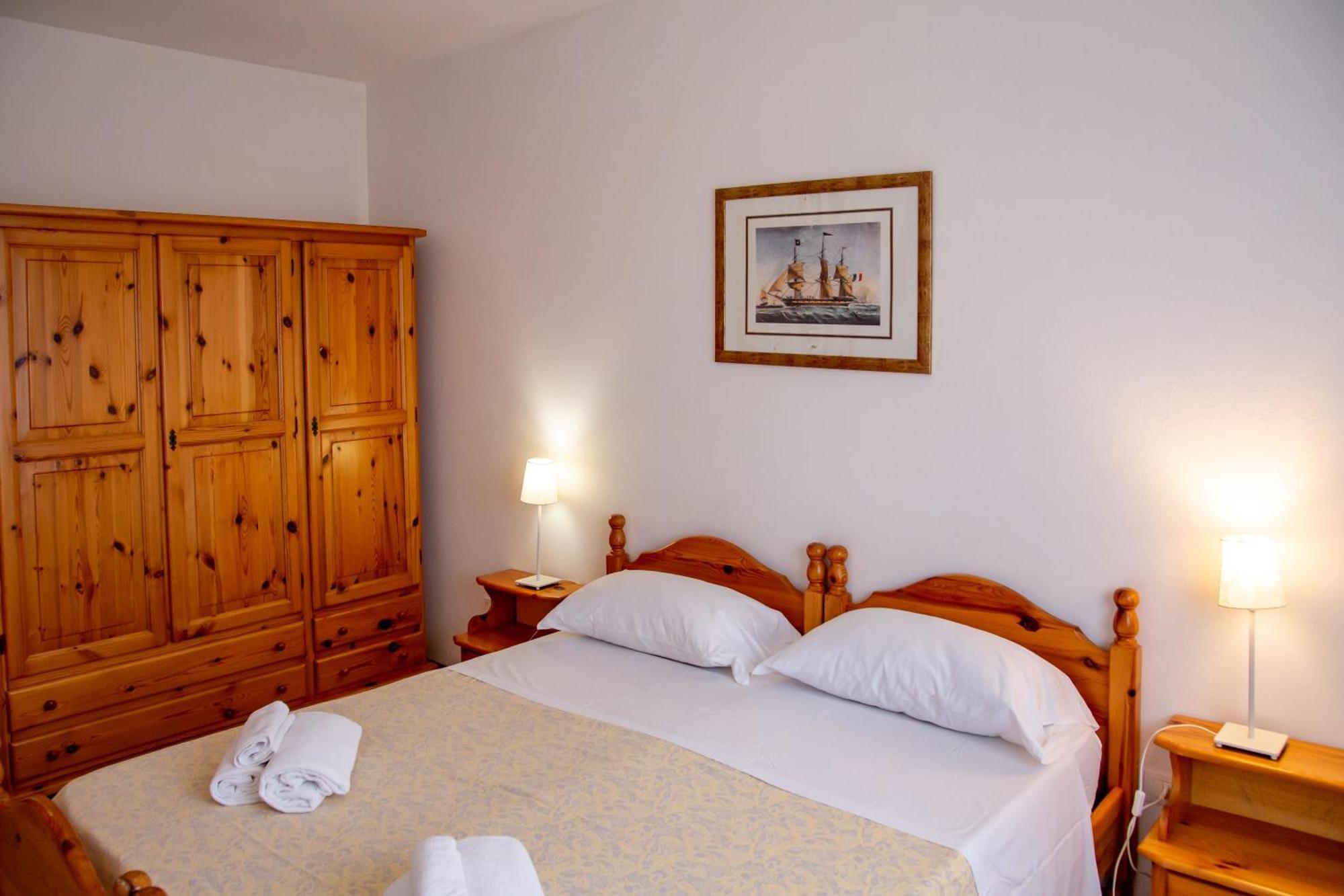 Economy One-Bedroom Apartment