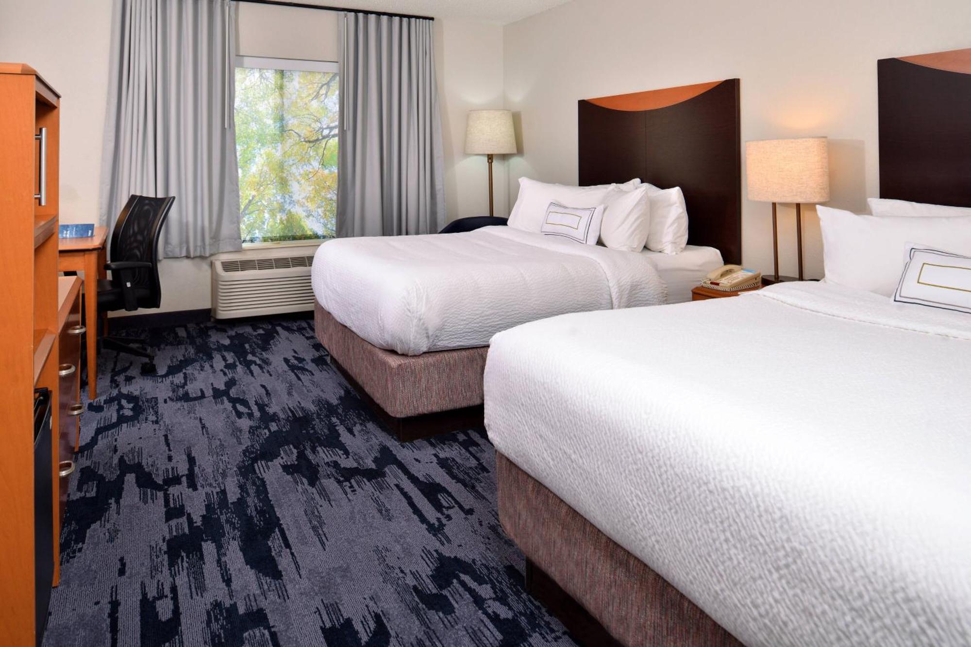 Queen Room Two Queen Beds