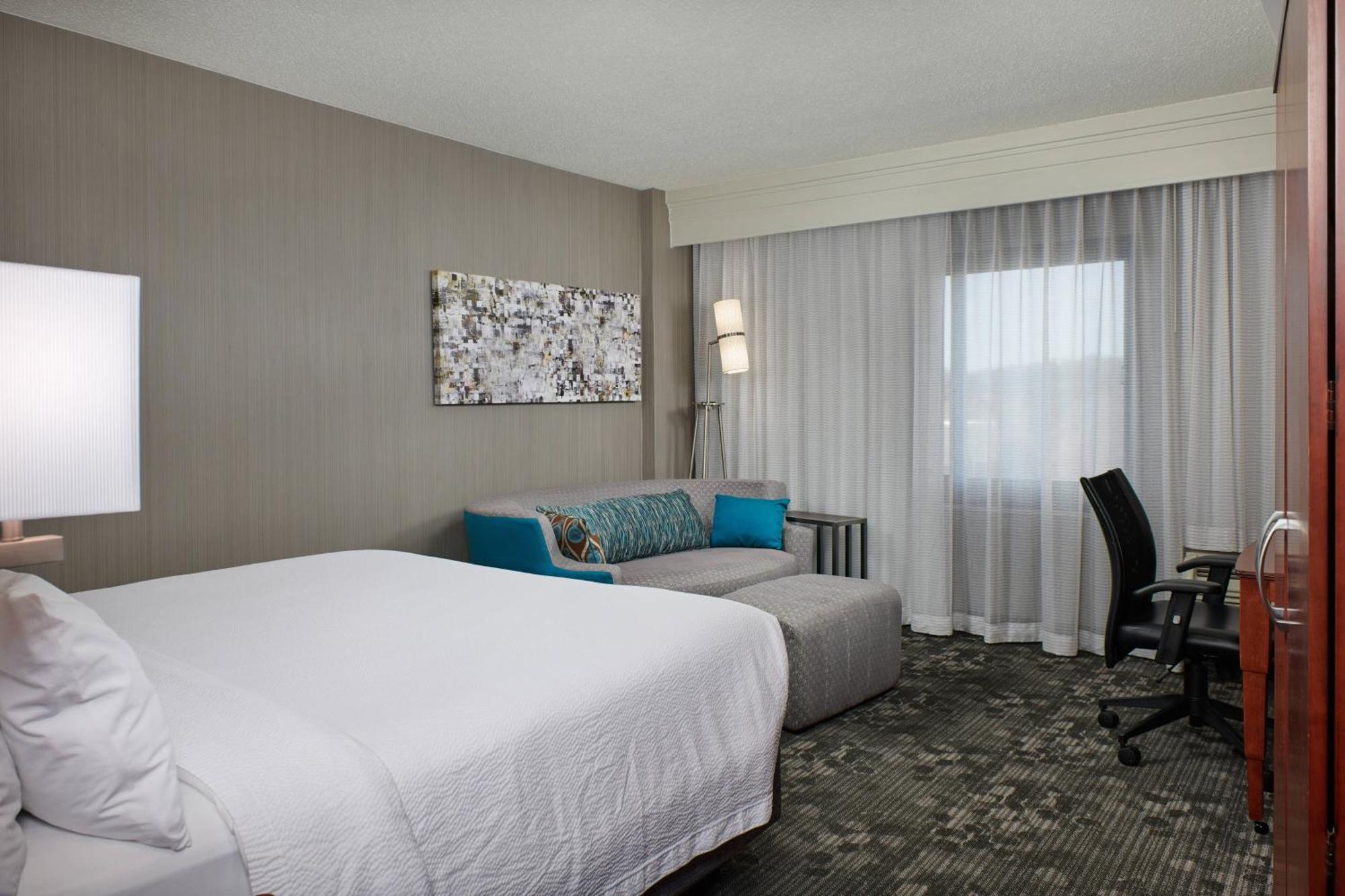 Larger King Room with Sofa Bed