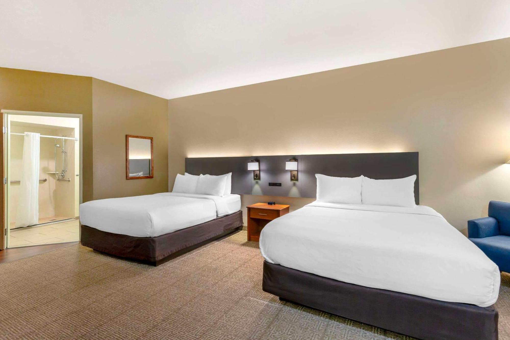Queen Room Two Queen Beds Accessible or Non-Smoking