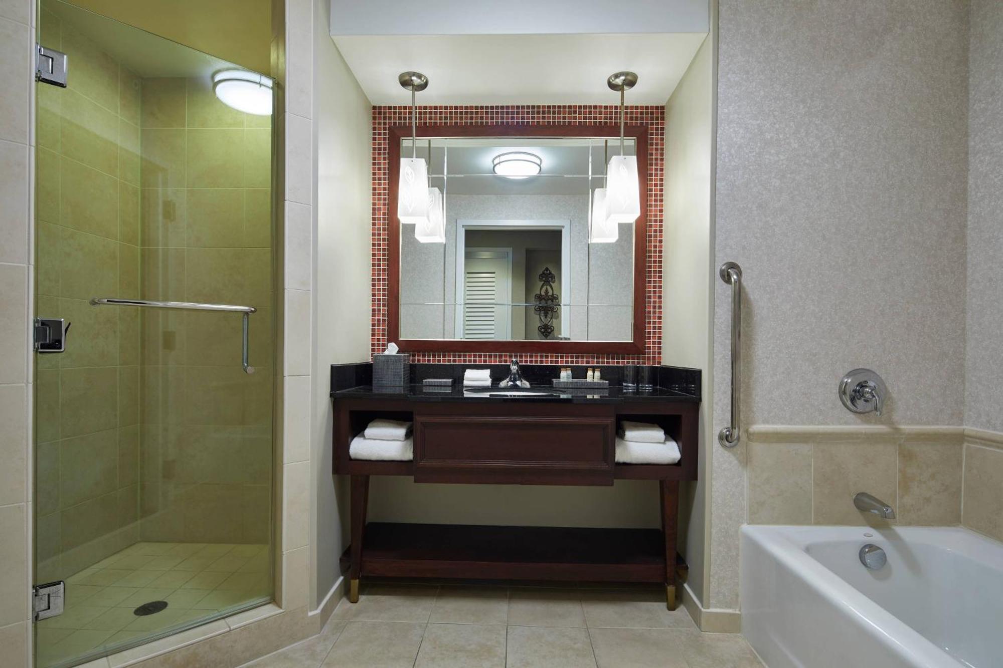 Guest Room 1 King