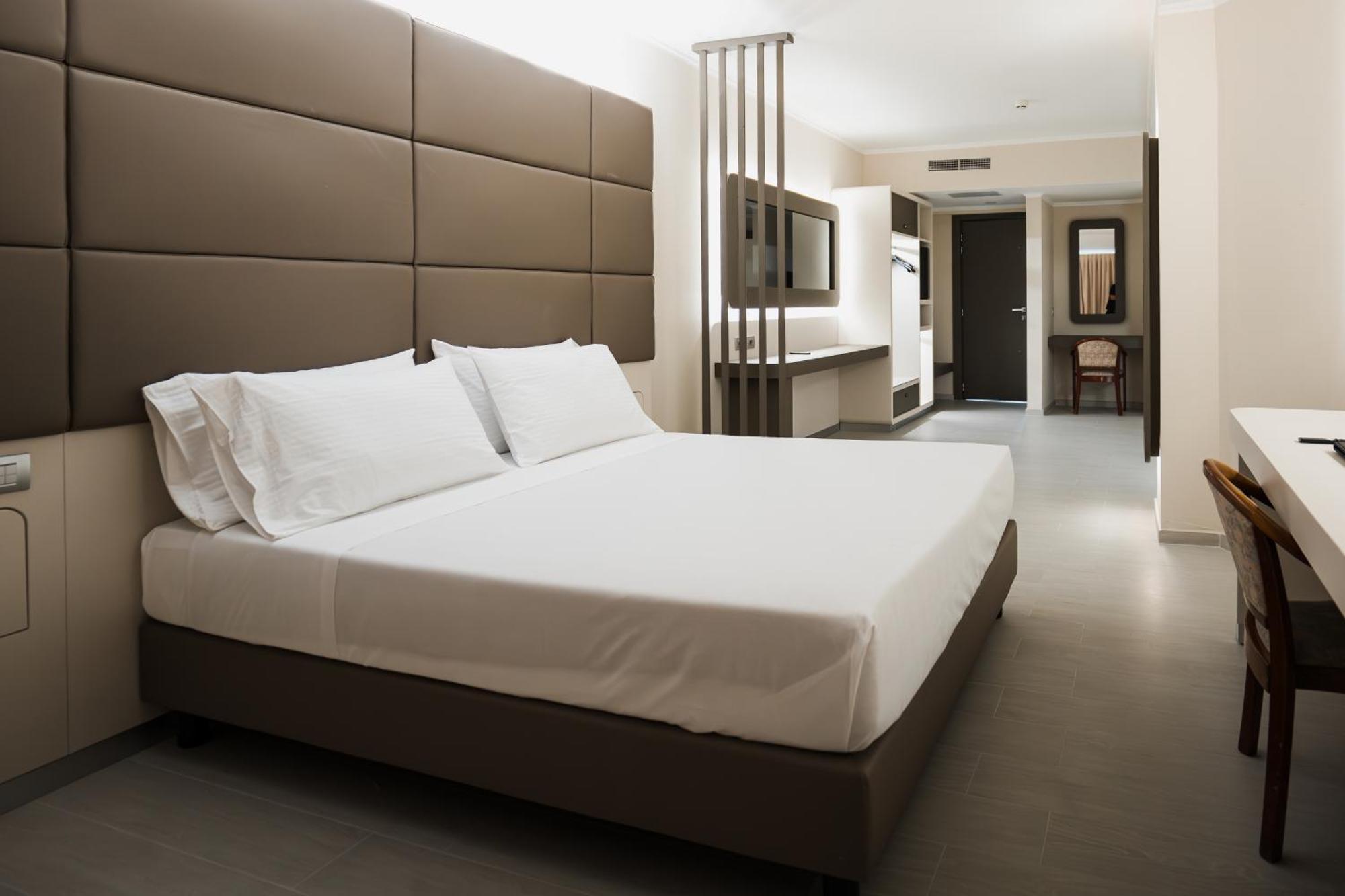 Deluxe Junior Suite