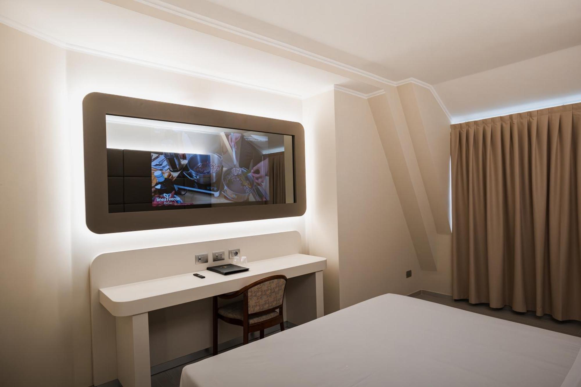 Deluxe Junior Suite