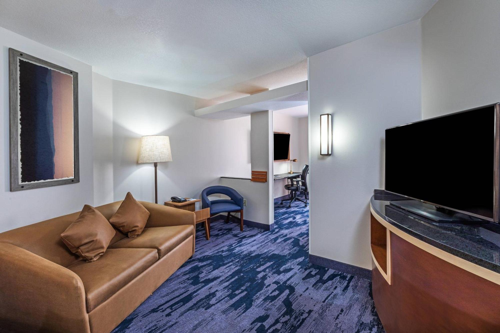 One-Bedroom King Suite Sofa Bed Hearing Accessible