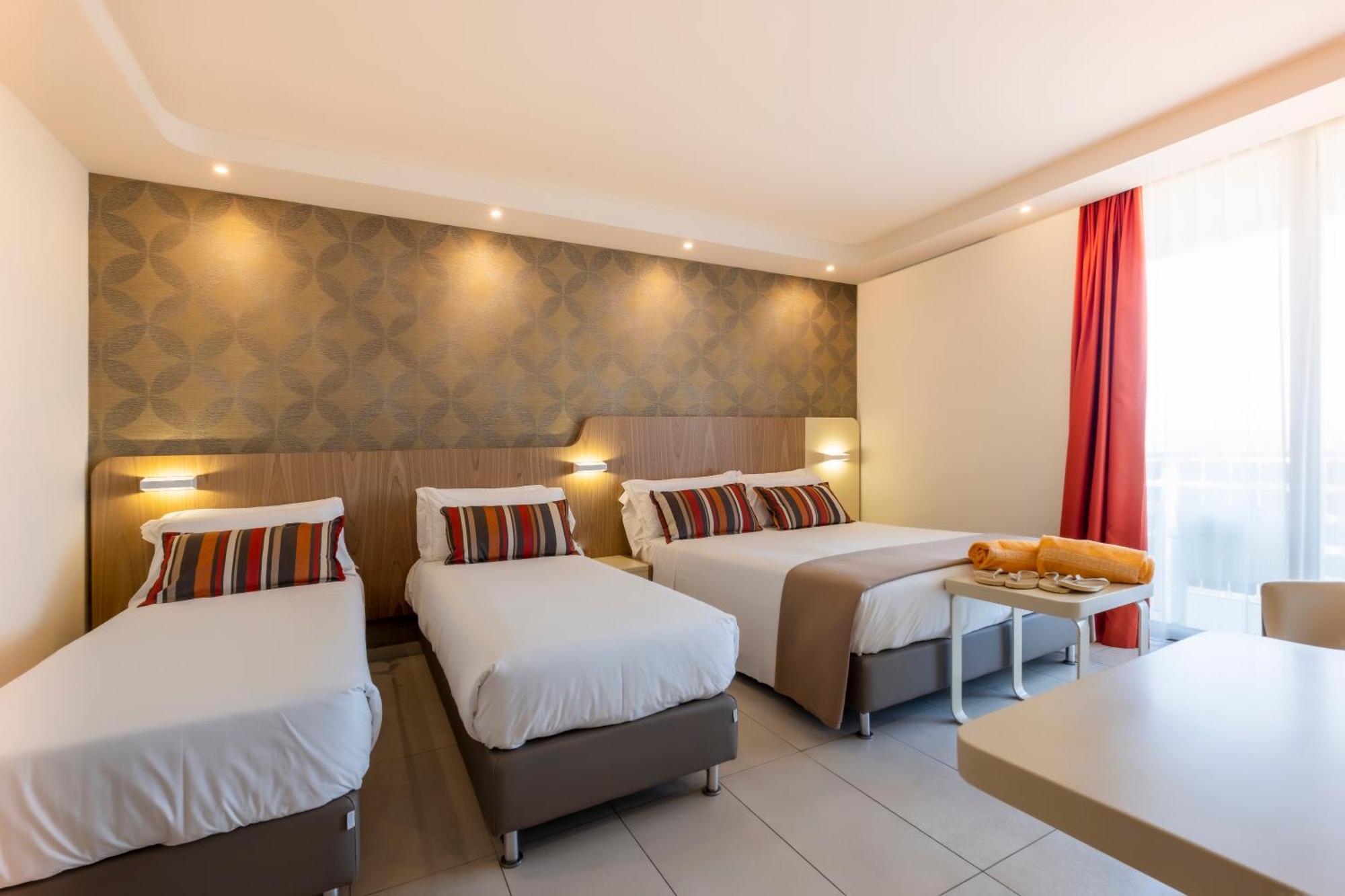 Deluxe Quadruple Room
