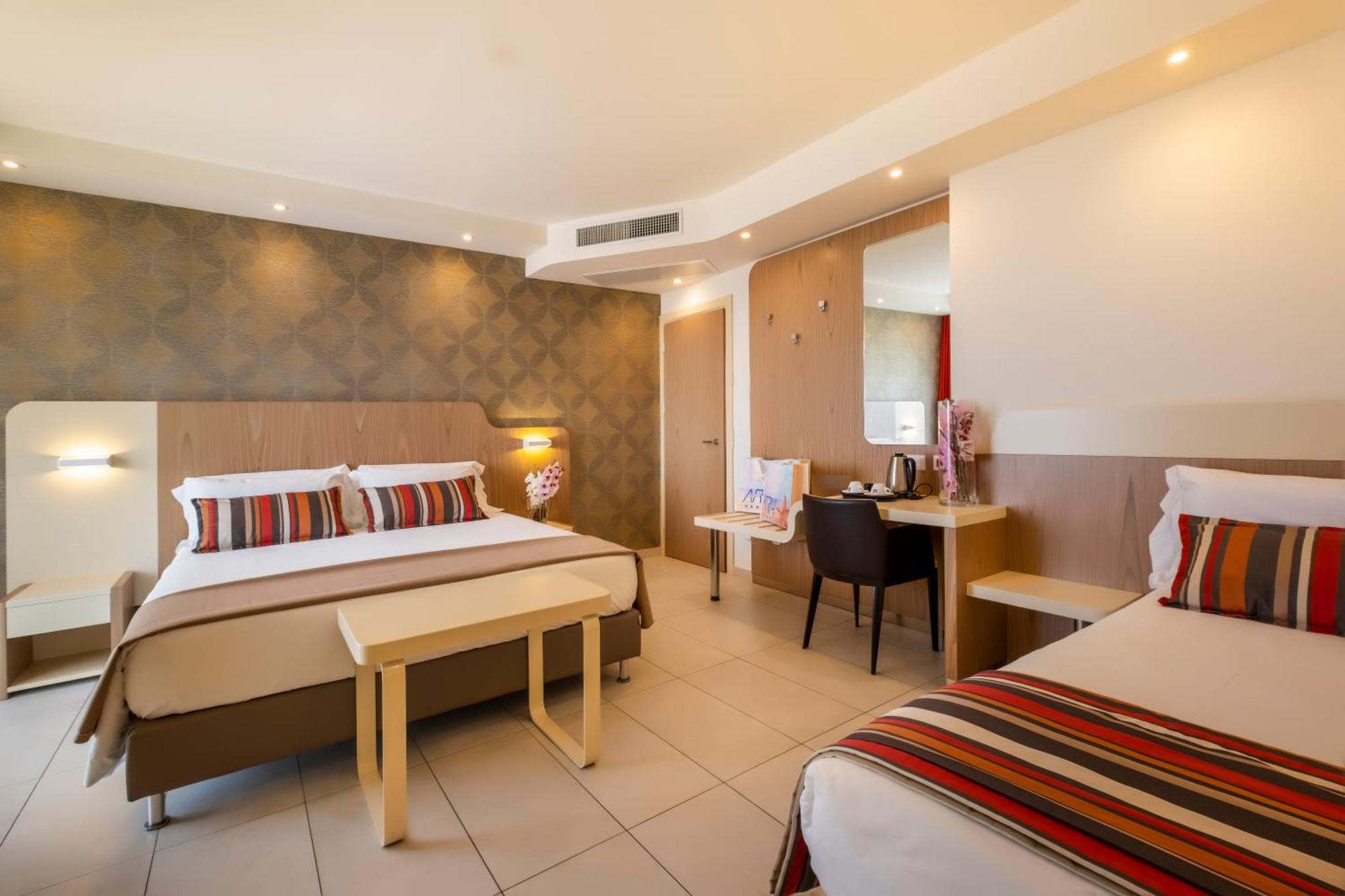 Deluxe Triple Room