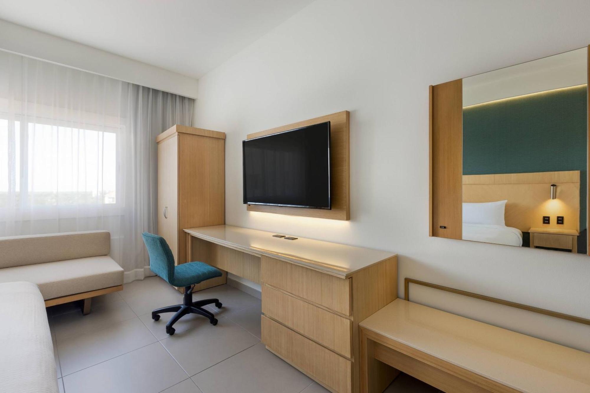 King Room Airport Transfer