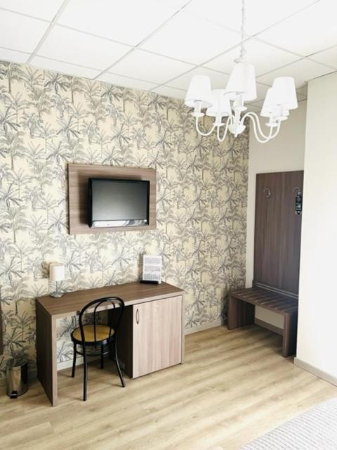 Double Room Lake View,1632991554:JPEG