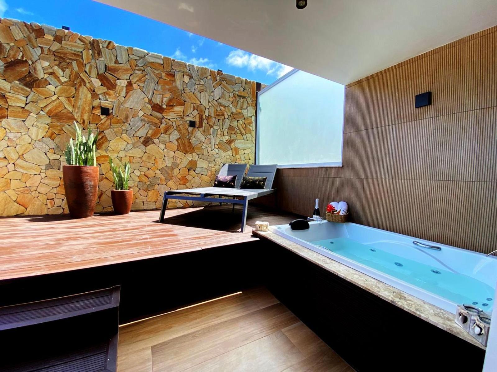 Luxury Double Room Balcony Ocean View