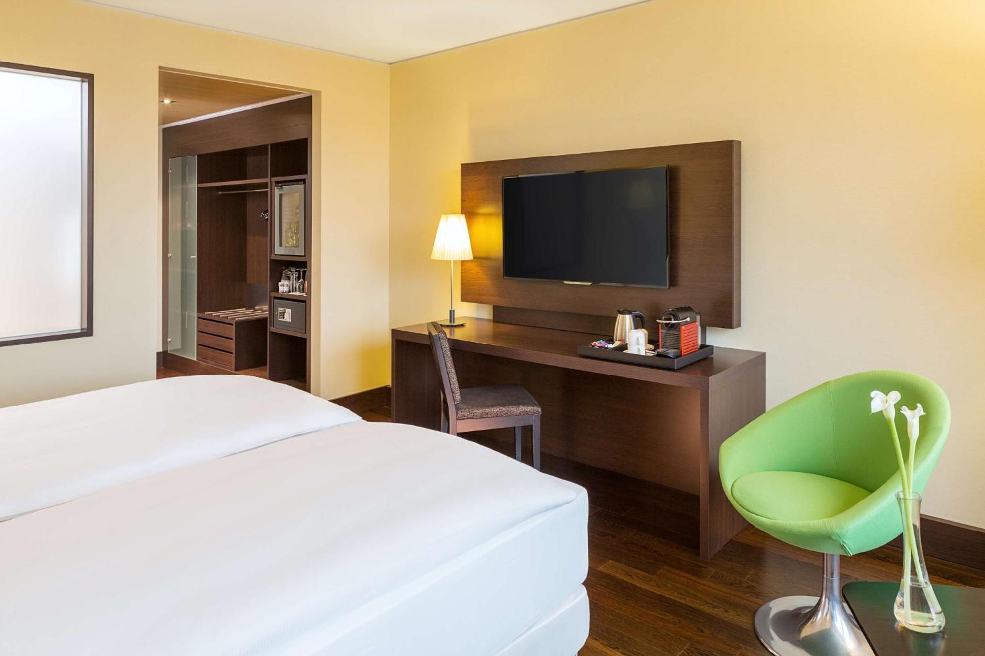 Superior Double or Twin Room,1632994036:JPEG
