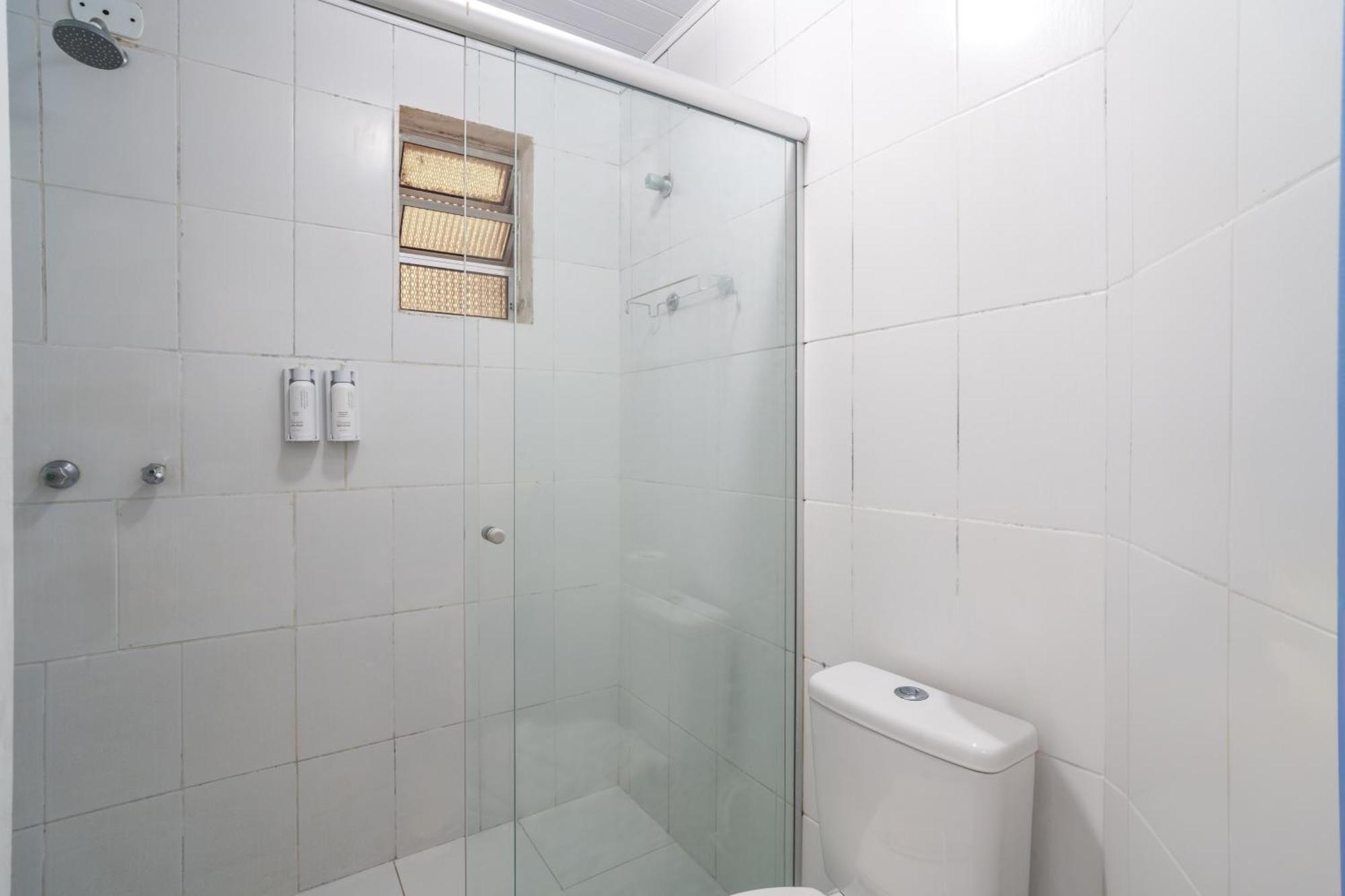 Standard Double or Twin Room,1633001685:JPEG