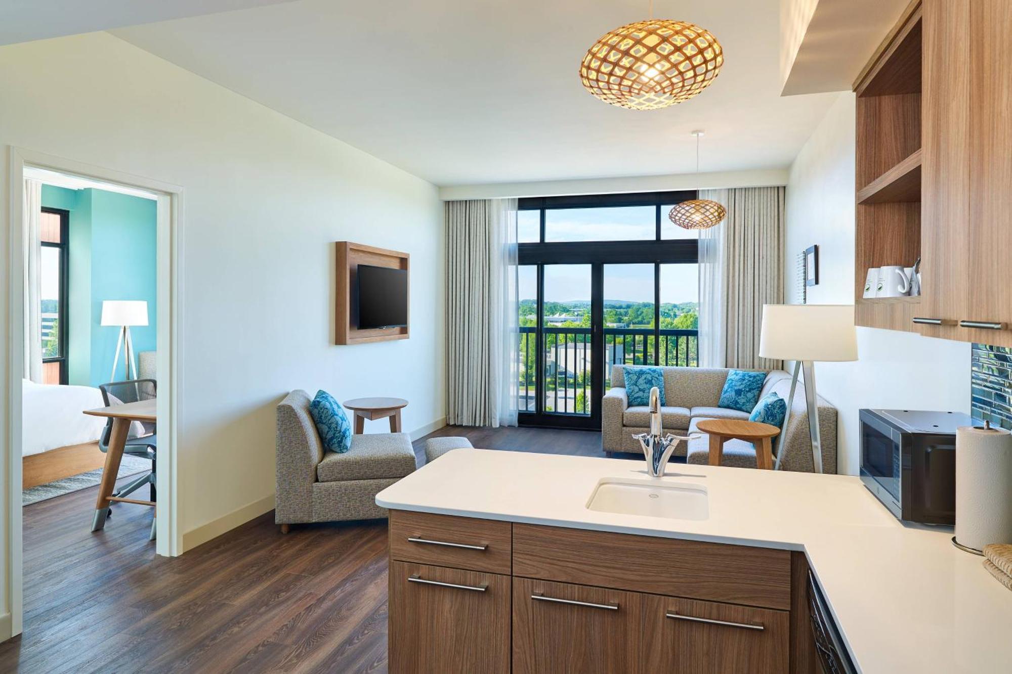 1 Bedroom Suite 2 Queen Sofa bed,1635087578:JPEG
