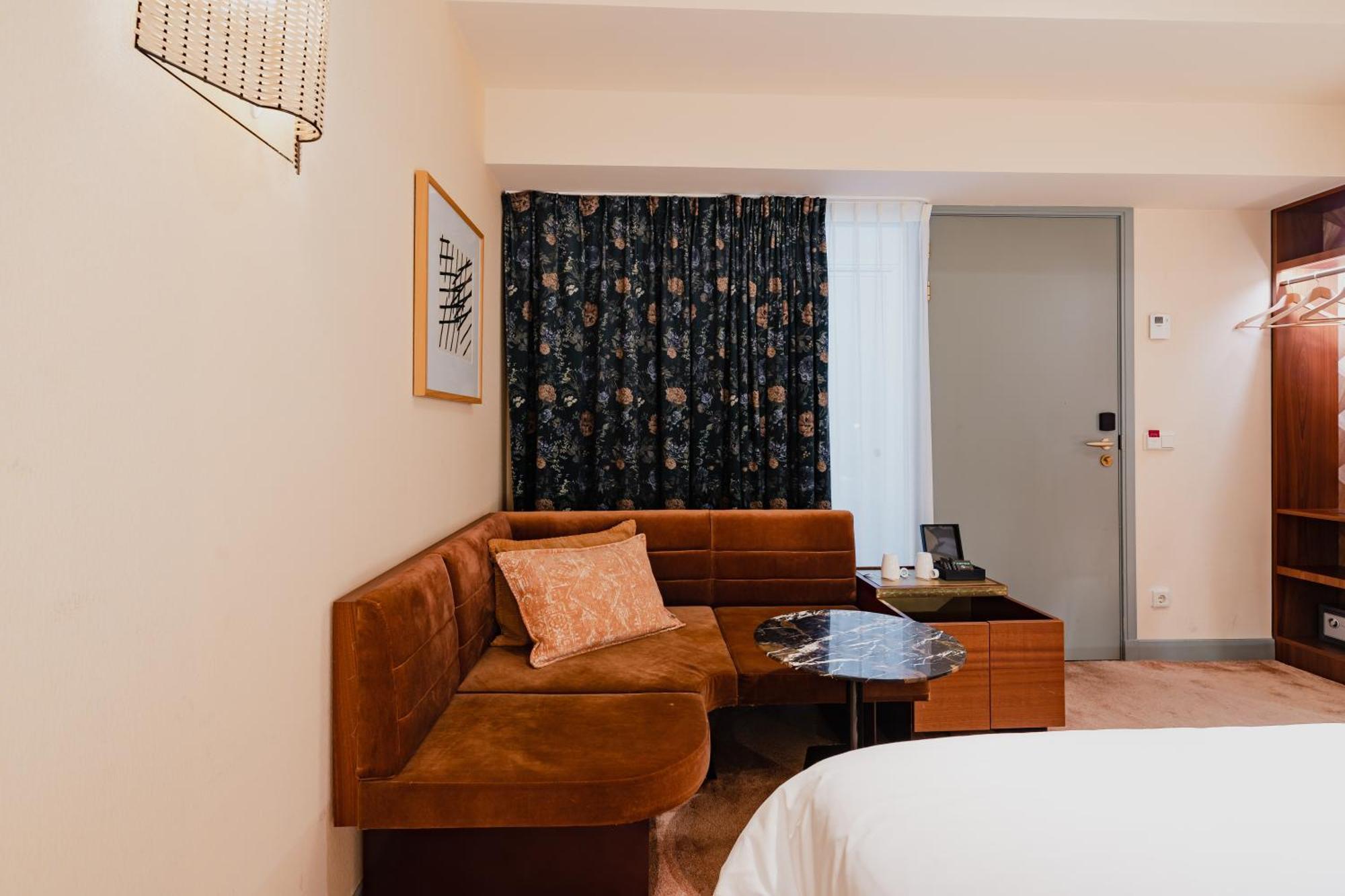 Indoor Double or Twin Room No Direct Daylight