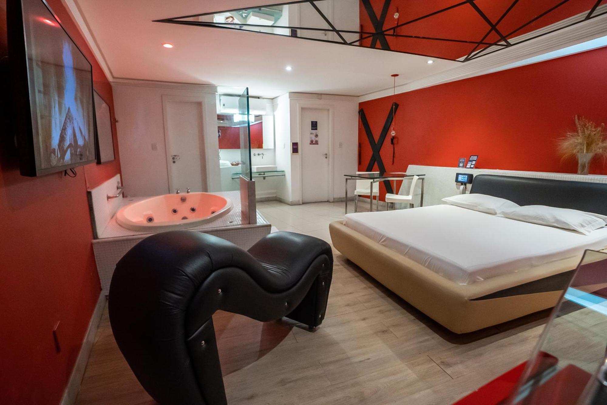 Suite Hot Tub