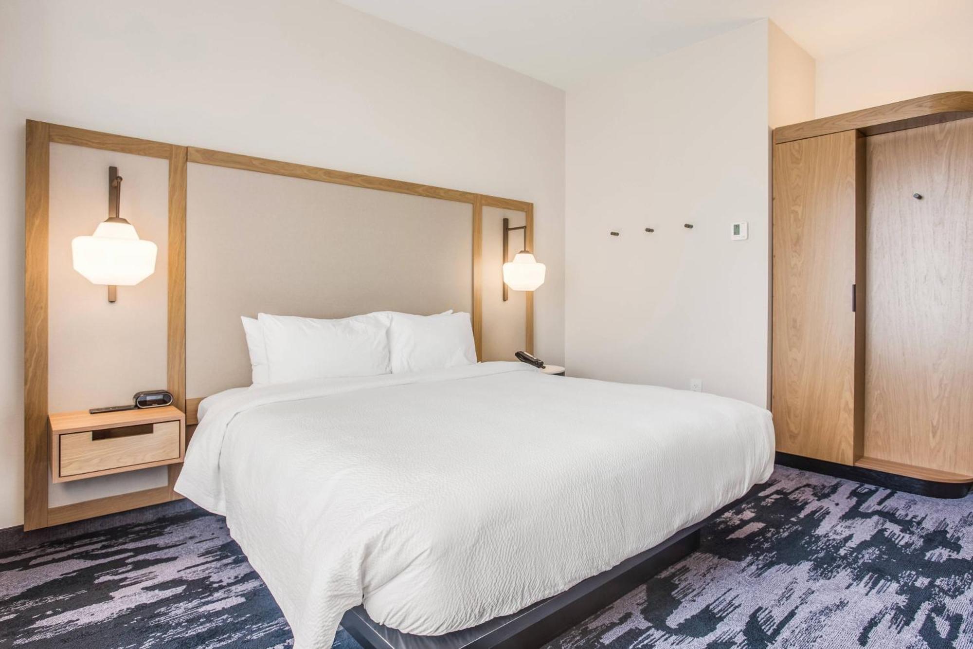 King Room Roll Shower Mobility Accessible