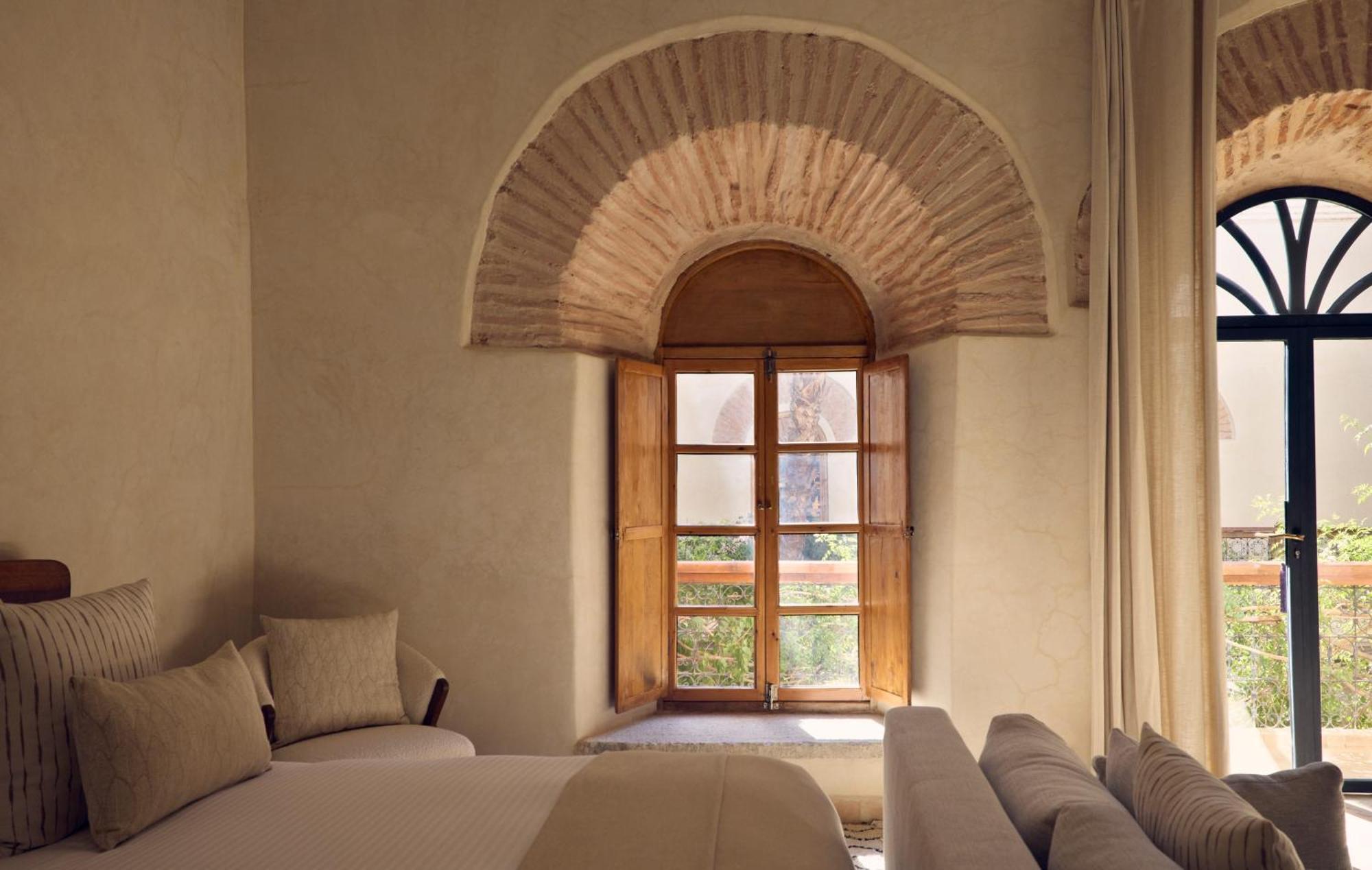 Nobu Riad
