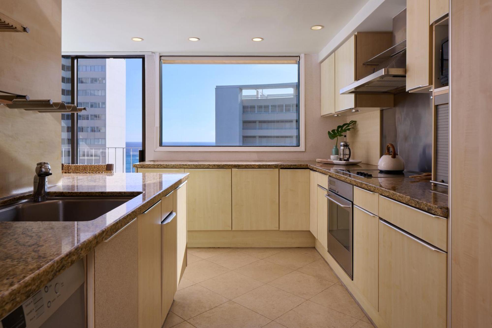 Ocean View 2-Bedroom Penthouse