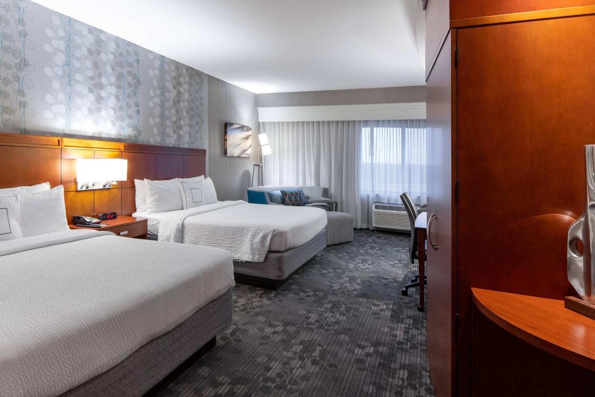 Queen Room Two Queen Beds