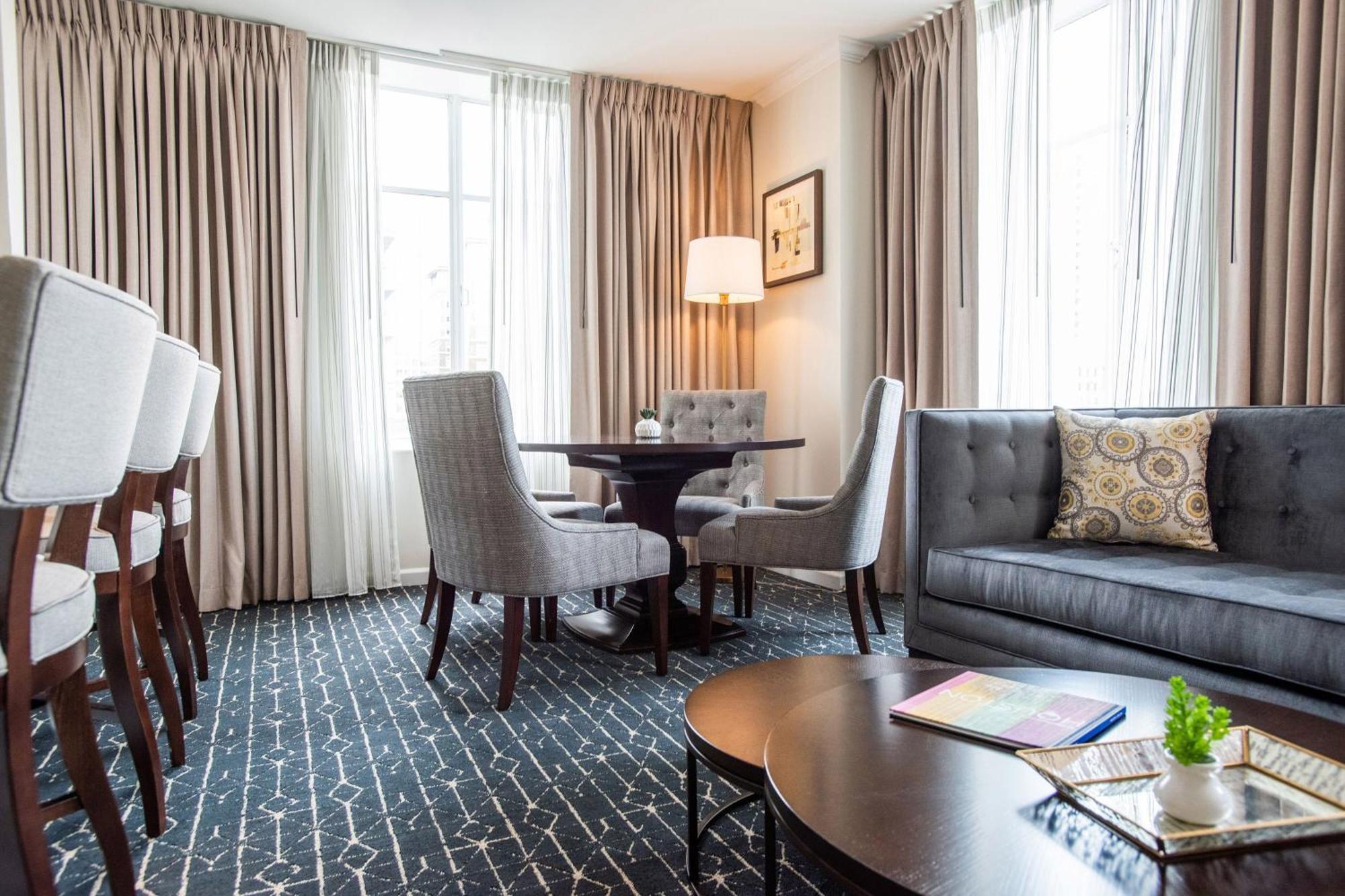 One Bedroom King Junior Suite