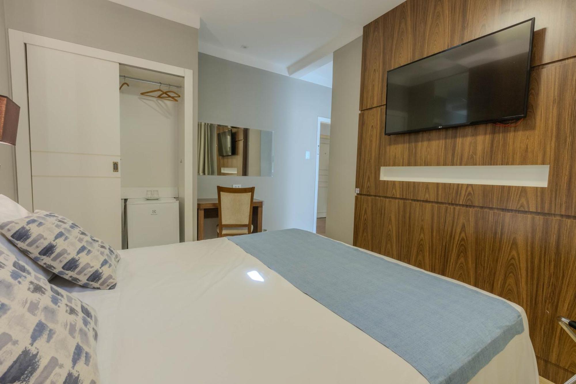 Superior Double Room Queen size bed,1634418016:JPEG