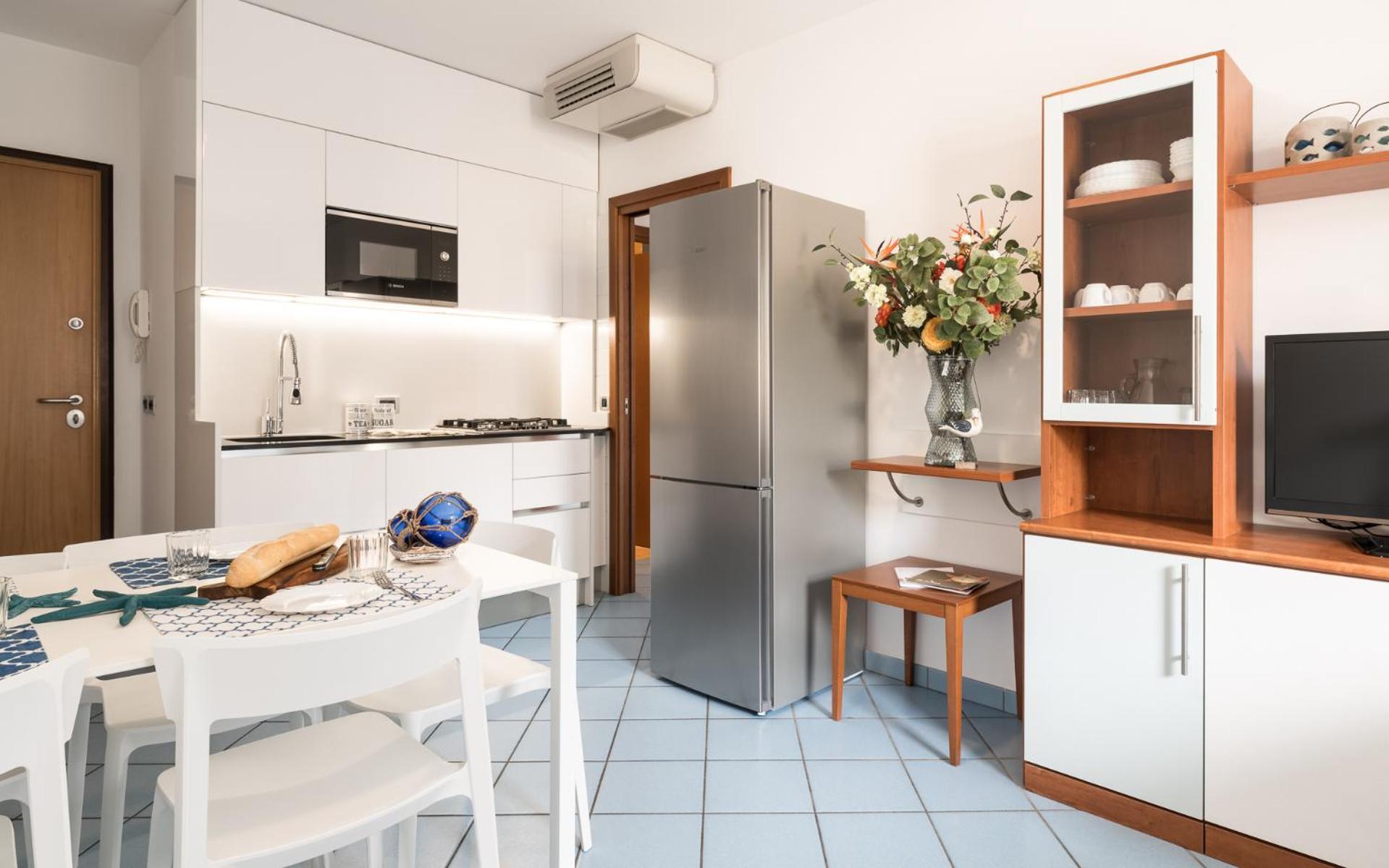 Two-Bedroom Apartment,1634423675:JPEG