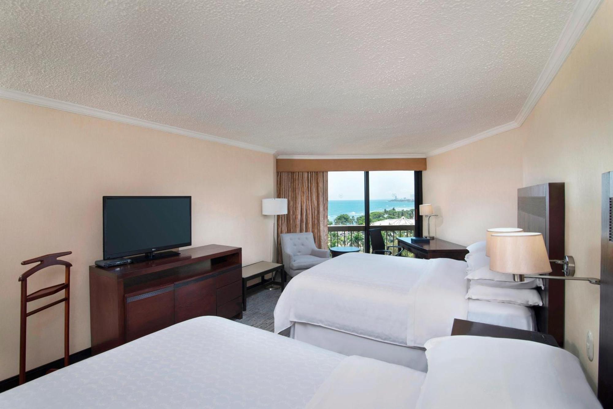 Club lounge access Guest room 2 Queen Ocean view,1634424879:JPEG