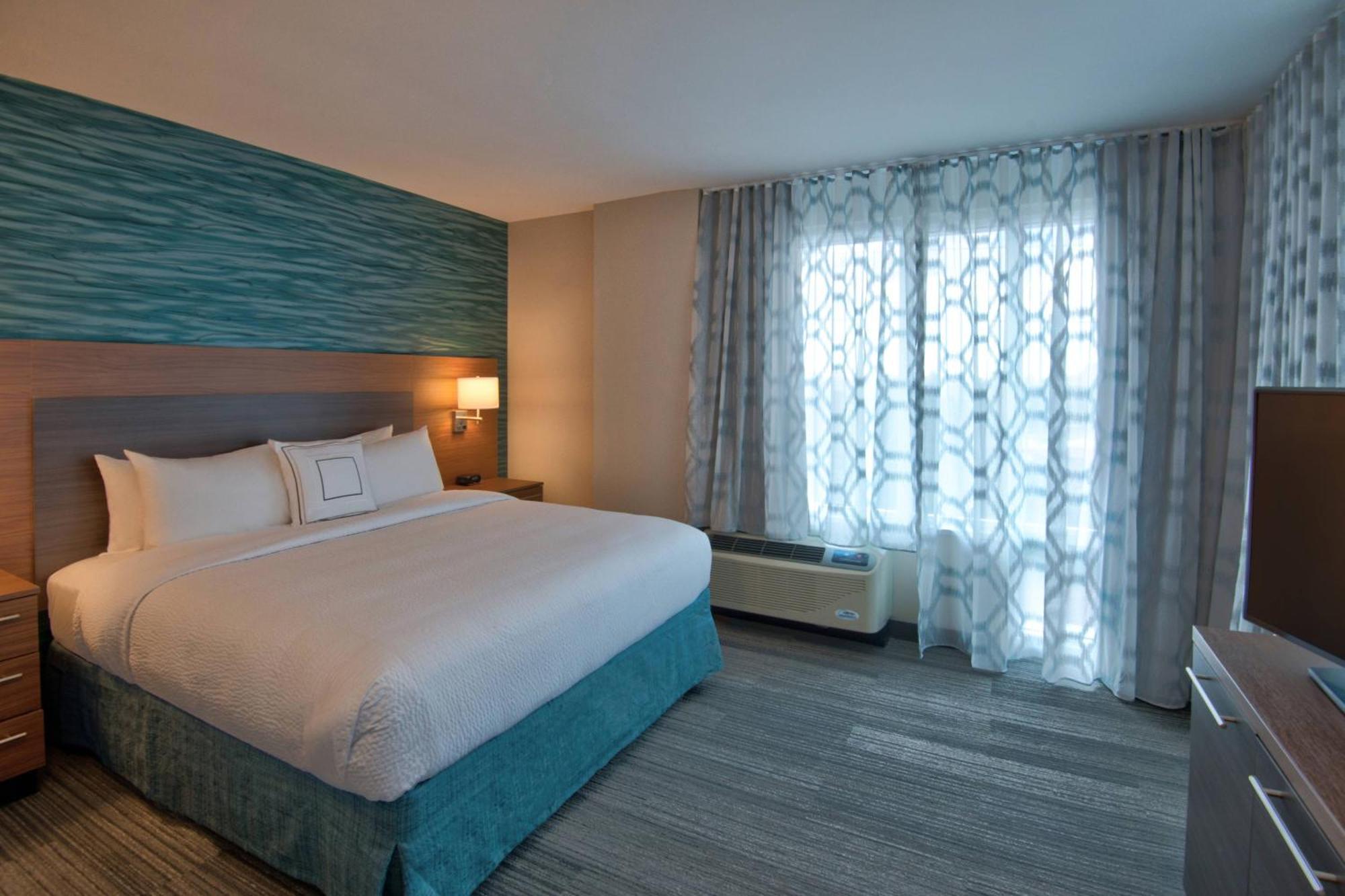One-Bedroom Suite
