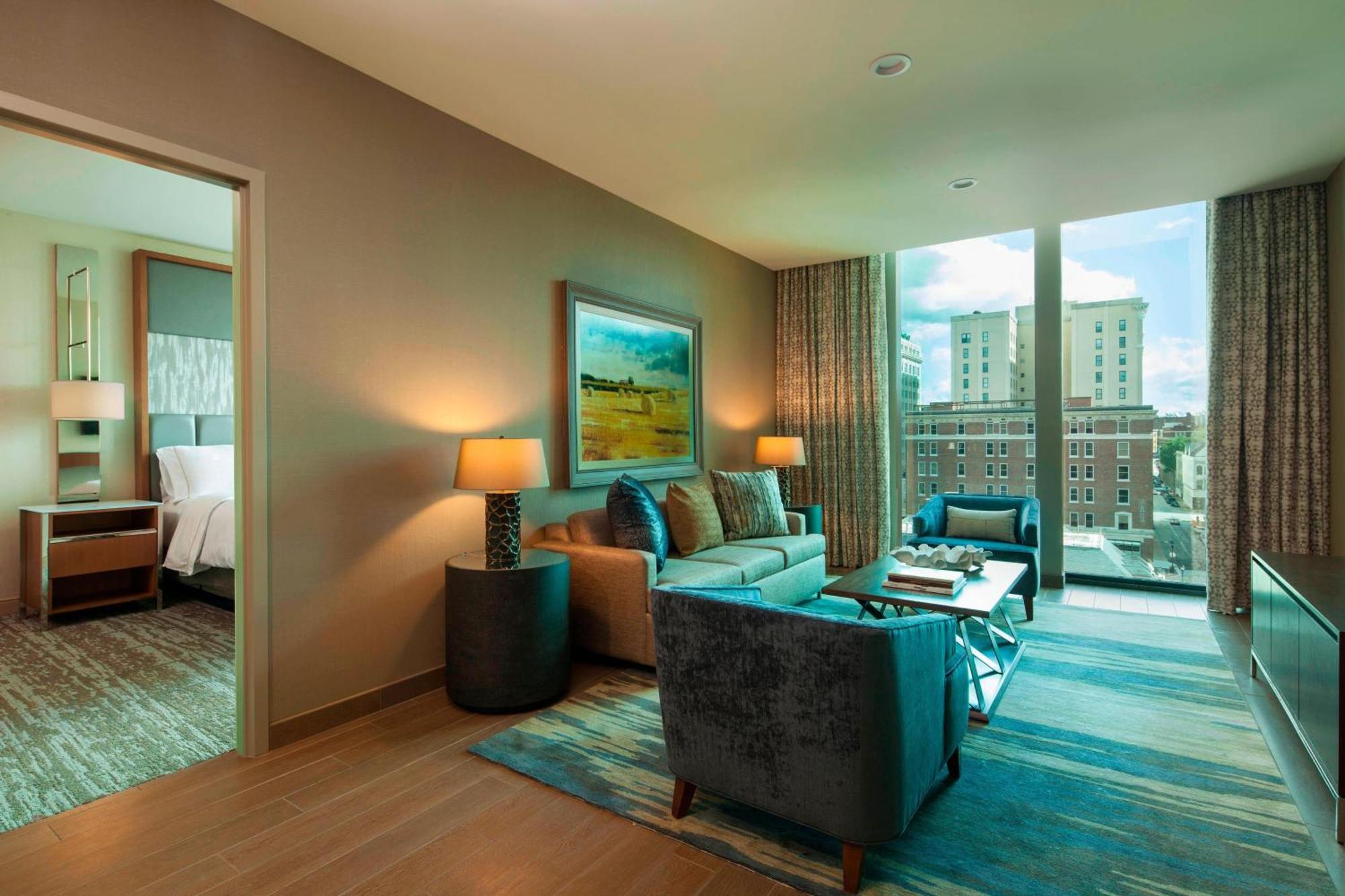 Executive Suite 1 King