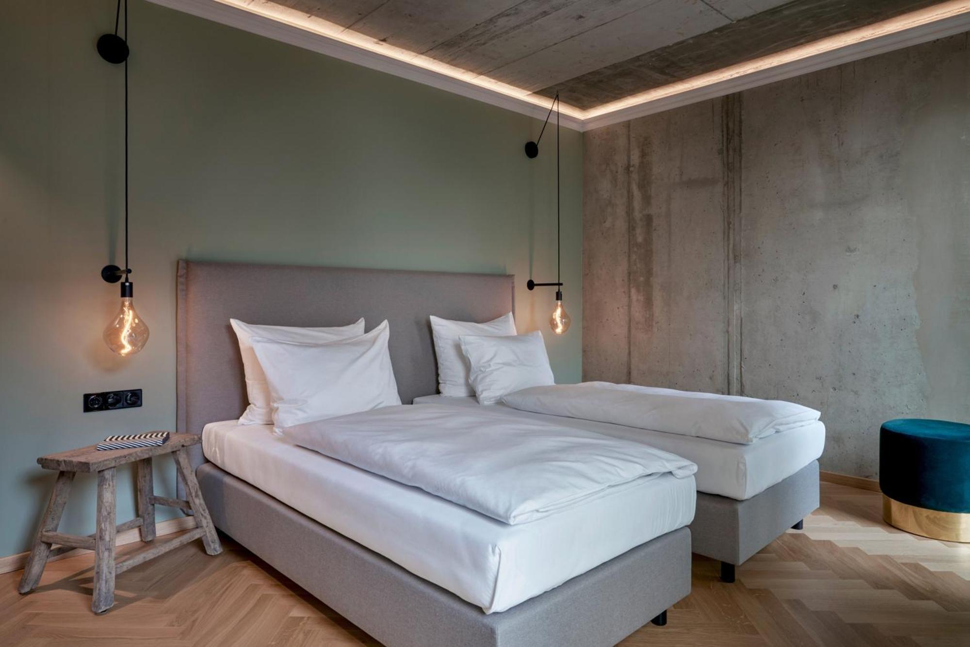 Premium Comfort Twin Guest room 2 Twin or Single Beds