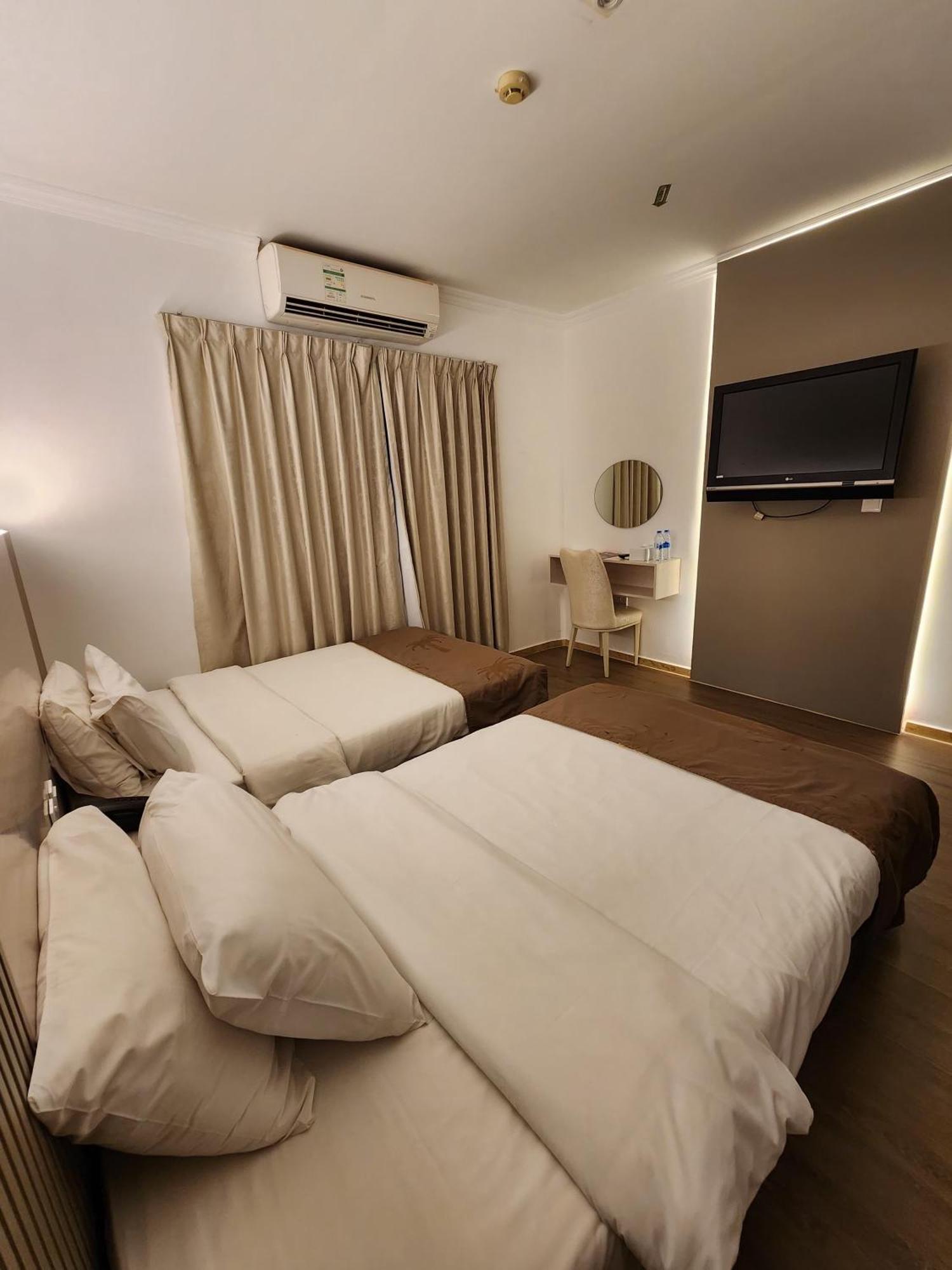 Standard Double Room,1635081618:JPEG